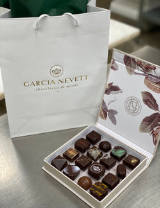 read about fine chocolates in Spanish with Garcia Nevett chocolatier de Miami